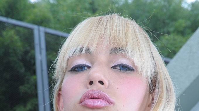 2013/Dec13/09sheilaWandergirlt 